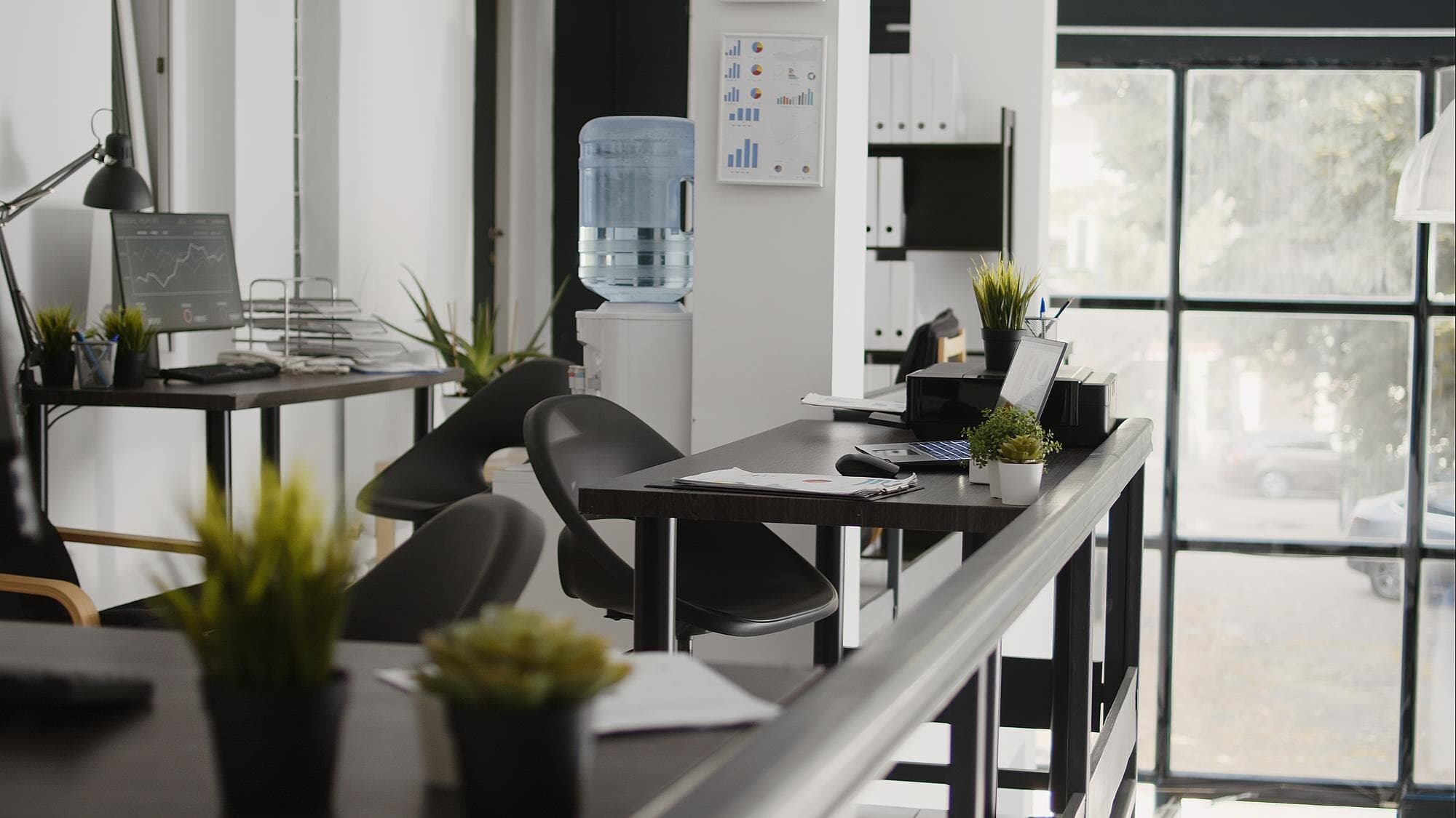 Shared Workspaces and Hot Desks