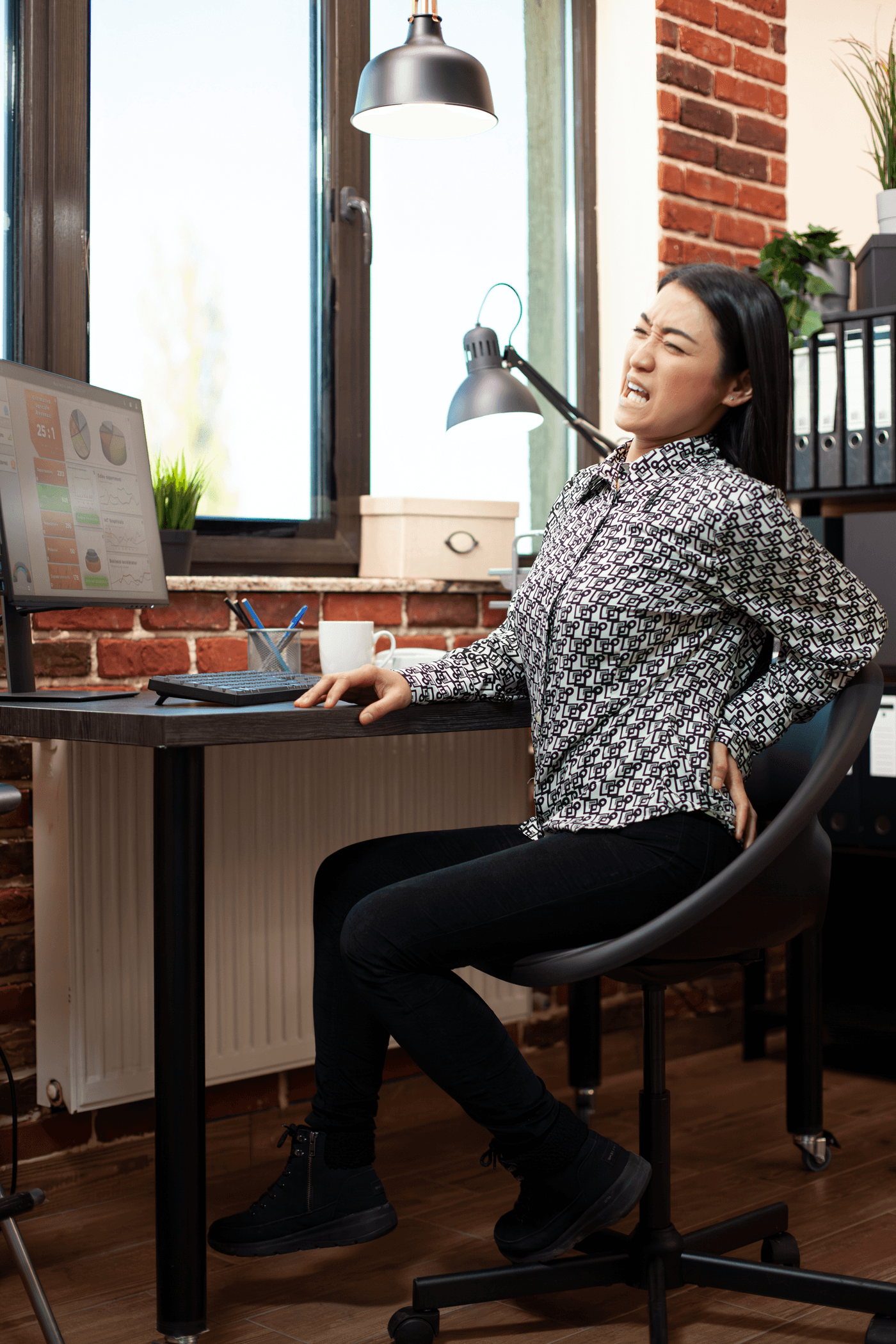 Choosing between bundles and separate components