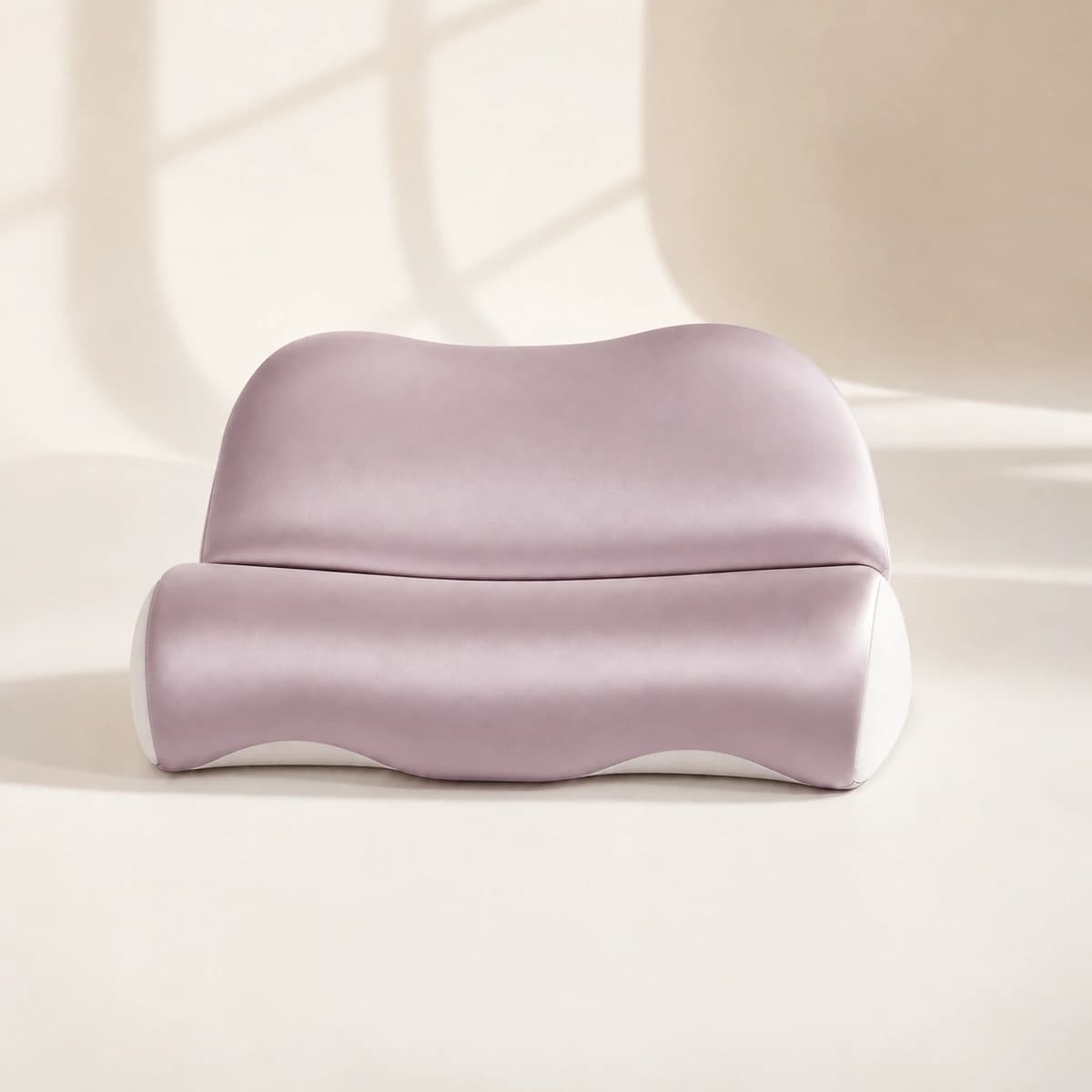 CloudArc Neck Pillow in Dawn Purple