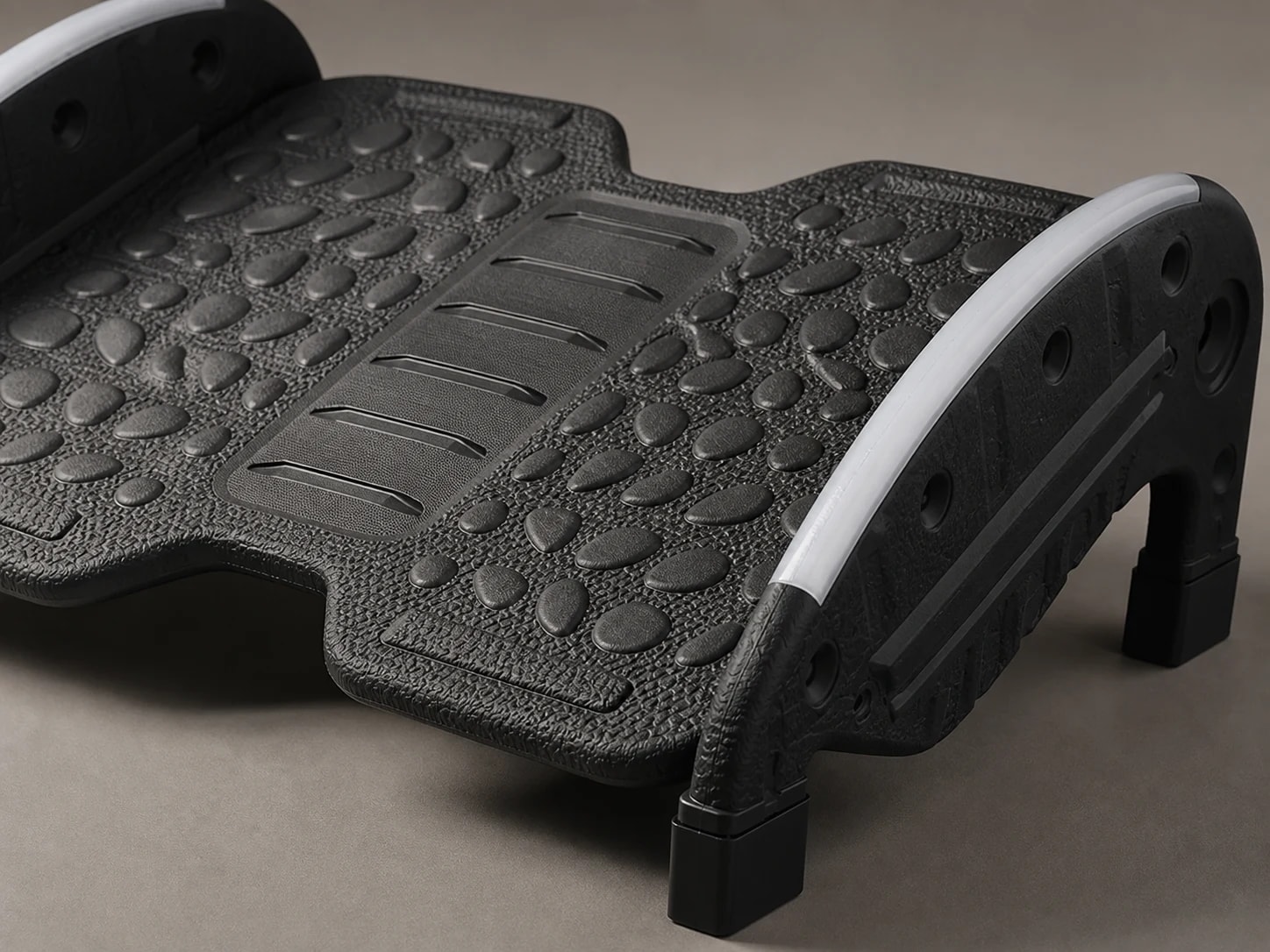 Close-up of FlexRock Duo raised deck patterns and screw-fastened side frame