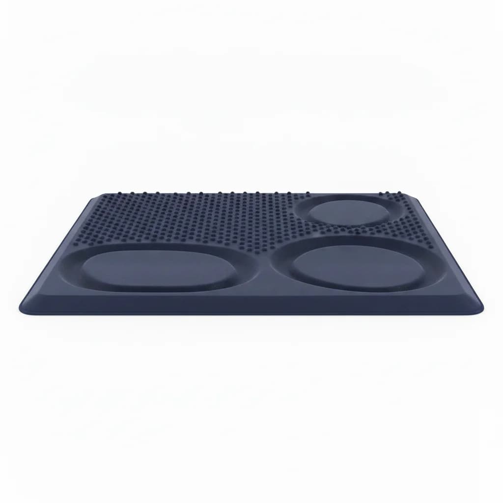 Arch and calf contour zones of the massage mat